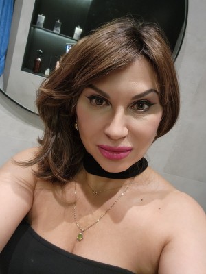 Частная массажистка Лола 