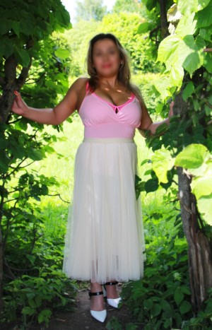 Частная массажистка Лора, 40 лет, Москва - фото 25