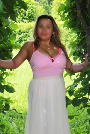 Частная массажистка Лора, 40 лет, Москва - фото 23