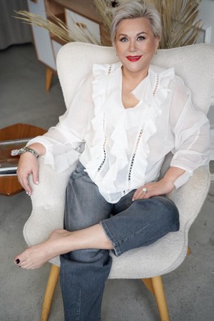 Частная массажистка Лара, 52 года, Москва - фото 1