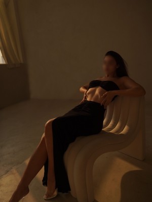 Частная массажистка Сати 