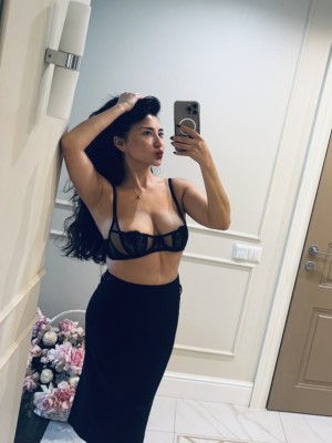 Частная массажистка Эмилия 