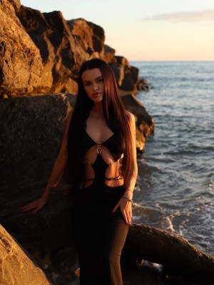 Частная массажистка Эмилия 