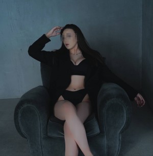 Частная массажистка Адель, 28 лет, Москва - фото 2