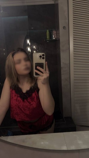 Частная массажистка Лиля, 23 года, Москва - фото 1