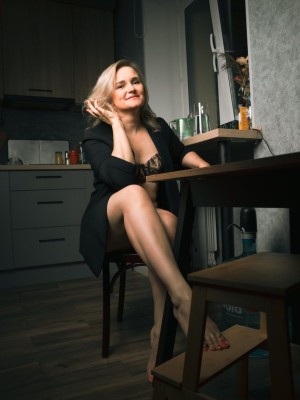 Частная массажистка Юлия 