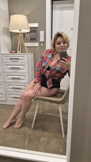 Частная массажистка Алина, 42 года, Москва - фото 1