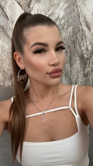 Частная массажистка Яна, 23 года, Москва - фото 3